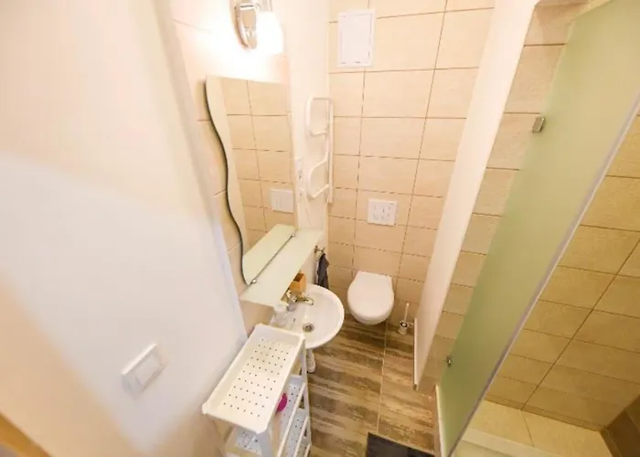 아파트 1 Bedroom Flat In Nyar Str., 부다페스트